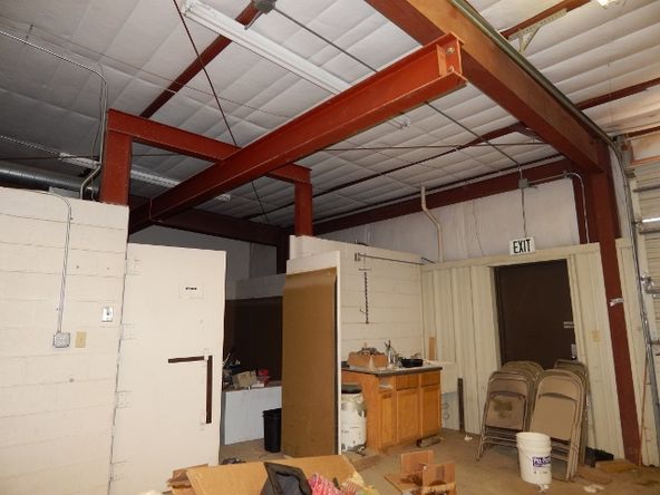 5734 US 64, Farmington, NM 87401